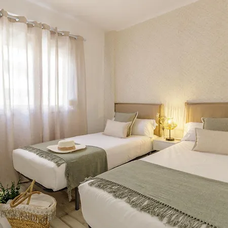 Apartment Living4malaga Enjoy *